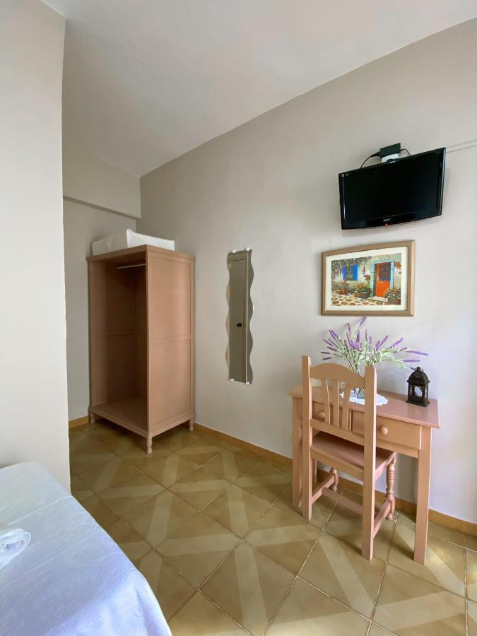 Pension Cristina El Rocío Extérieur photo
