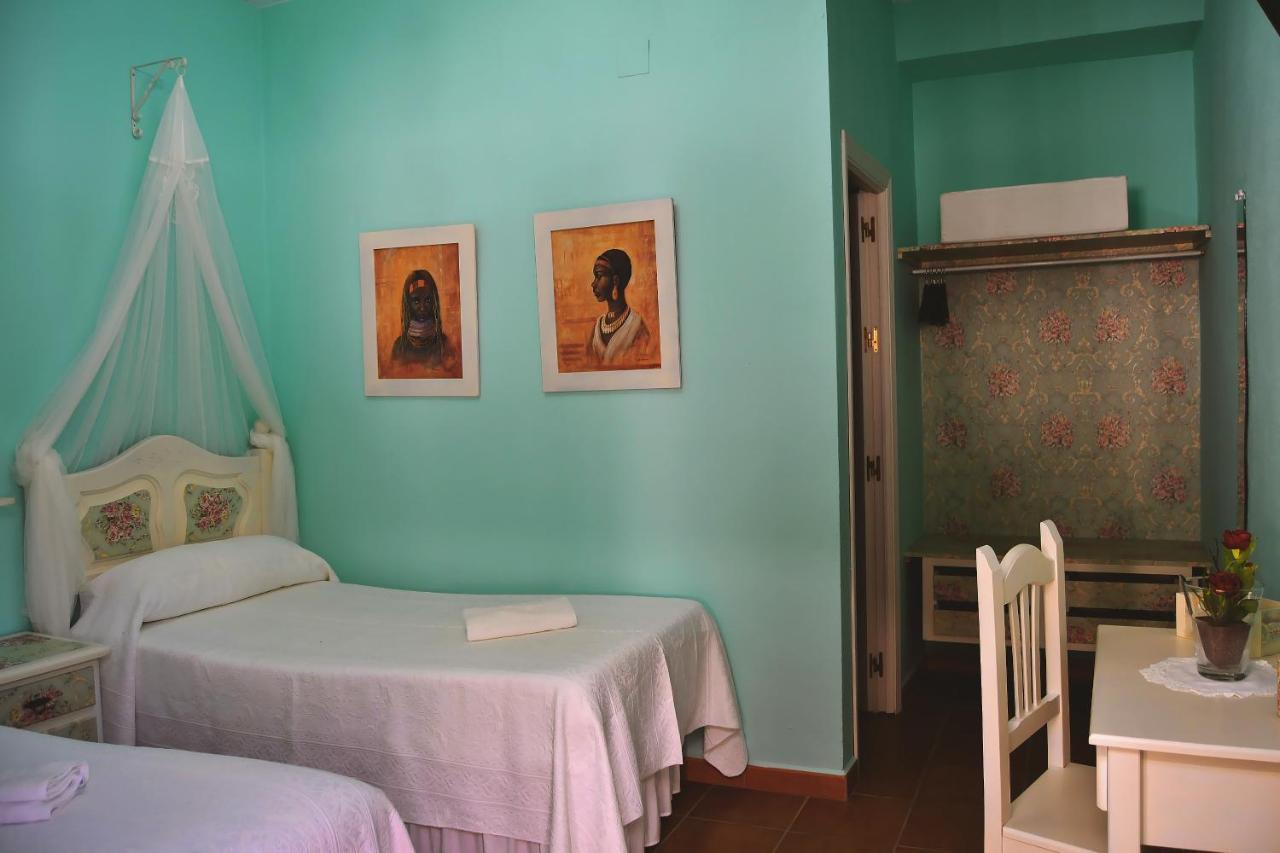 Pension Cristina El Rocío Extérieur photo